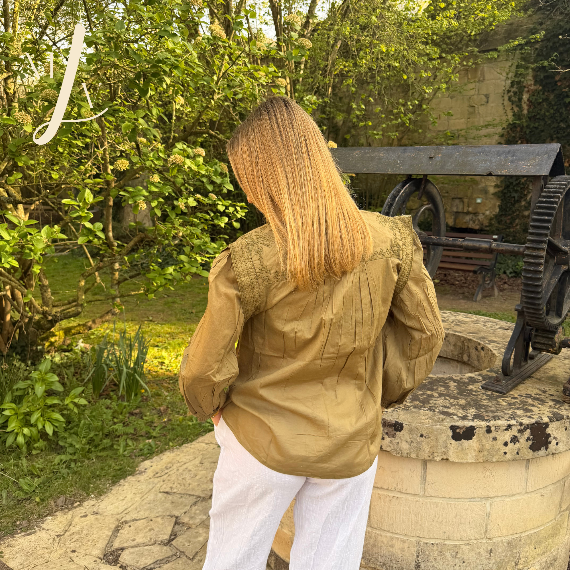 Blouse brodée en voile de coton dos Havanna 