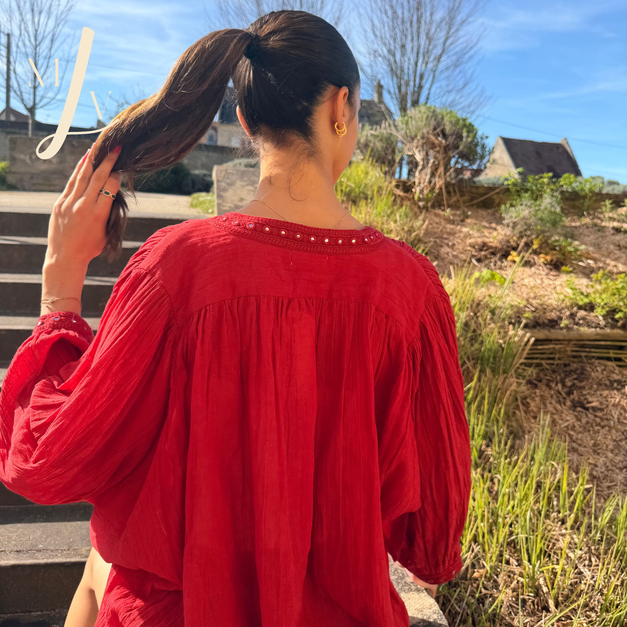 Blouse en voile de coton brodée dos Mahéna 
