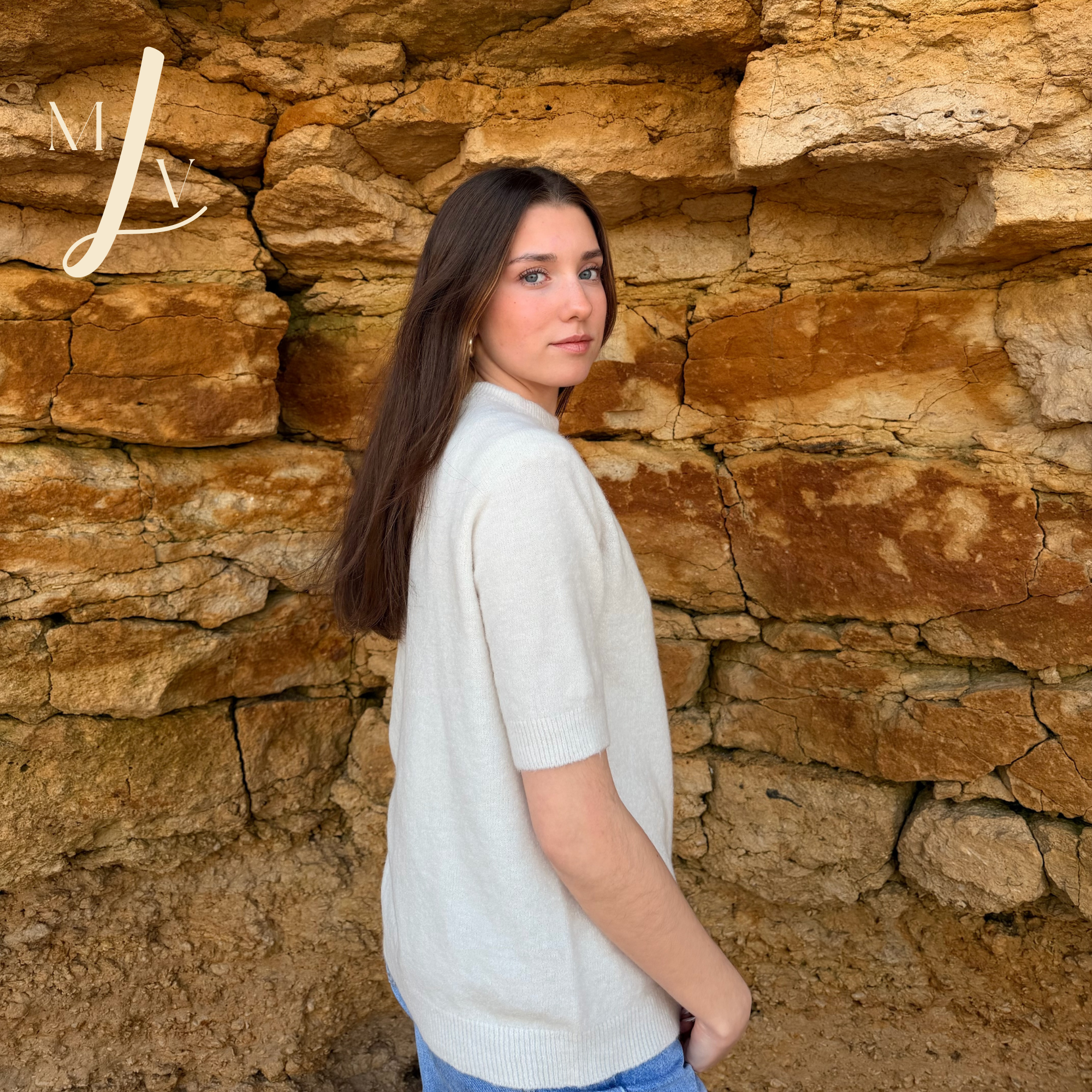 Pull Elia beige manches courtes